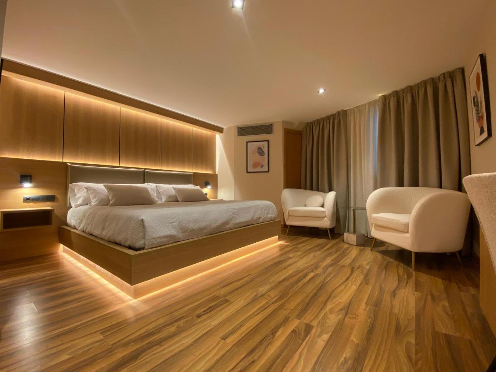 Hostal Rio Selmo Ponferrada Exteriér fotografie