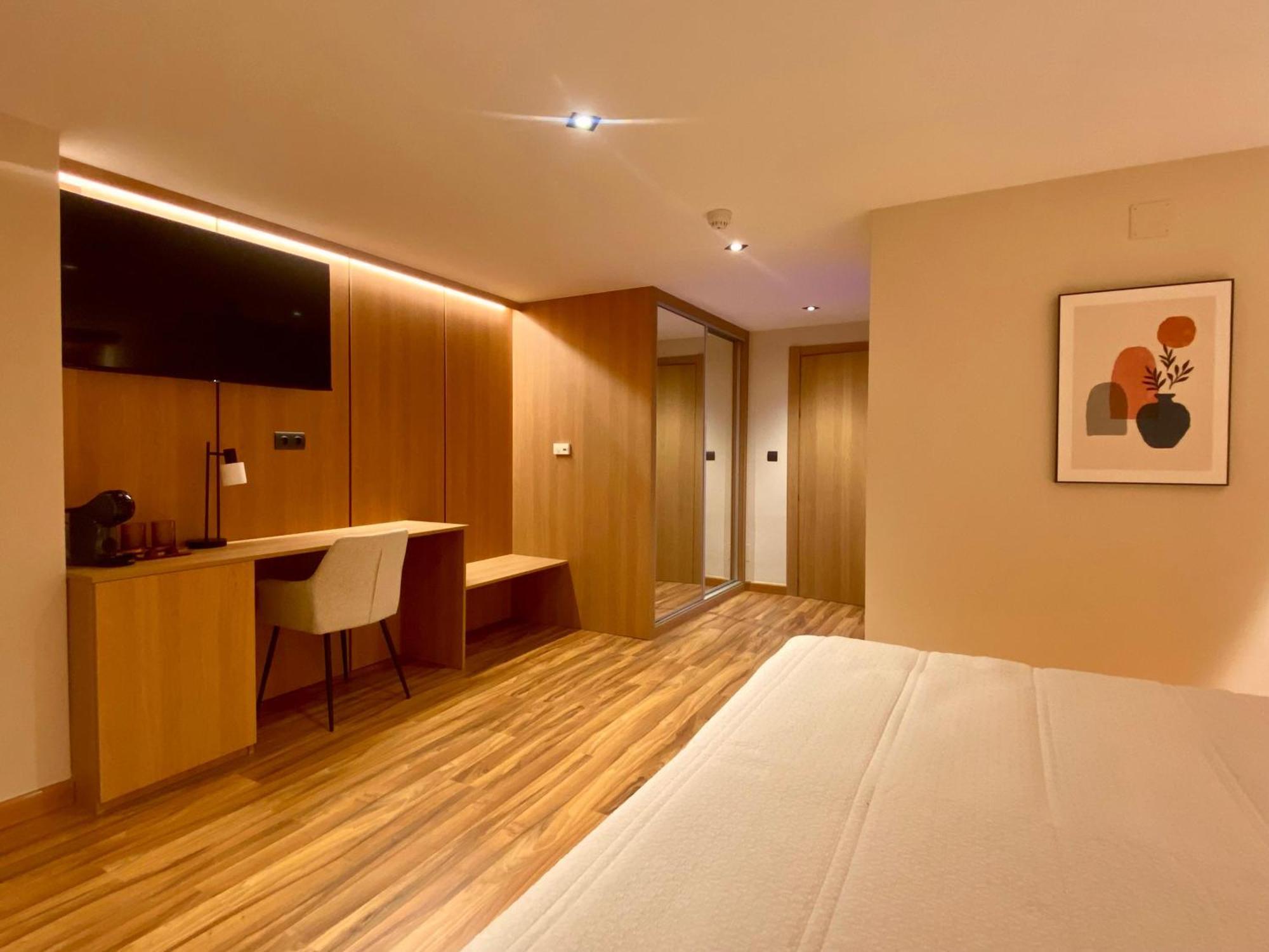 Hostal Rio Selmo Ponferrada Exteriér fotografie